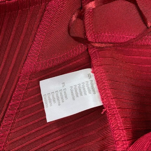 NWOT Super Down Bandage Red Crop Tank Top - Picture 6 of 8